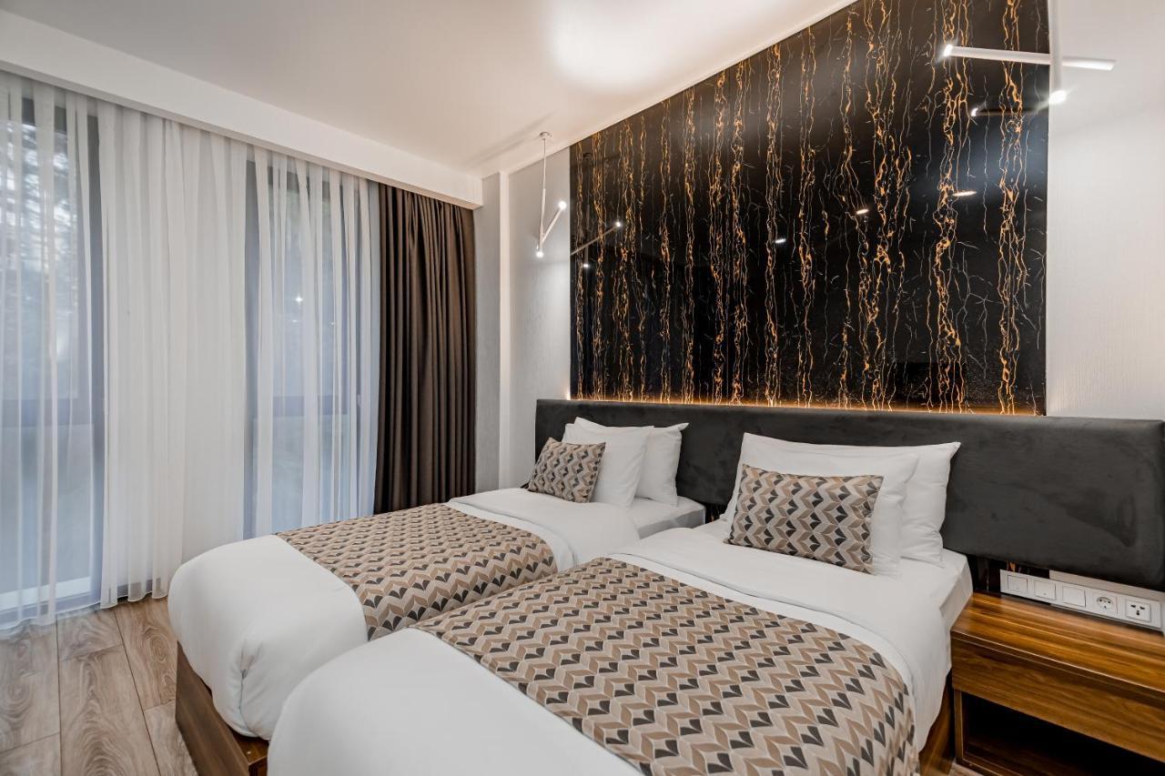 Kutaisi Inn Εξωτερικό φωτογραφία